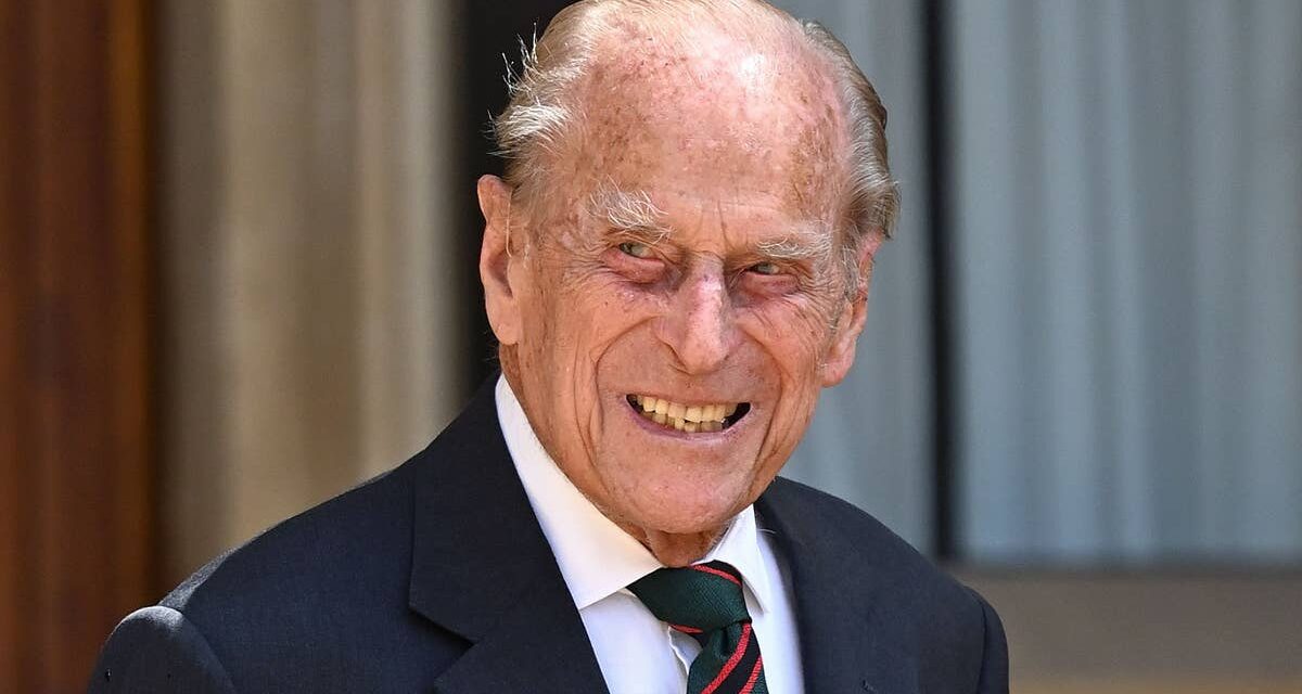 Pourquoi le combat du prince Philip contre le cancer du pancréas a été gardé secret – exclusif