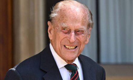 Pourquoi le combat du prince Philip contre le cancer du pancréas a été gardé secret – exclusif