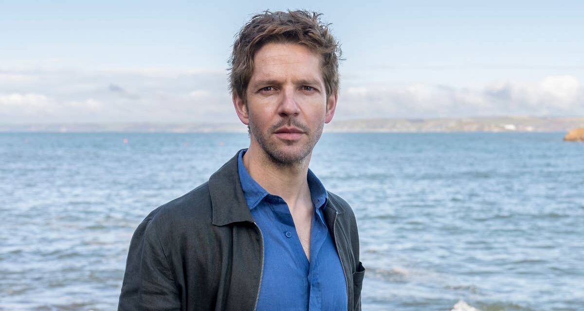 Damien Molony sur la pression de suivre le « dieu du sexe » John Nettles en tant que détective préféré de la télévision – EXCLUSIF