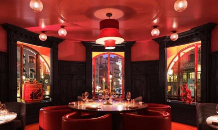 J&rsquo;ai organisé un dîner pour mon 50e anniversaire au Four Seasons Hotel Madrid, et c&rsquo;est pourquoi vous devriez aussi le faire