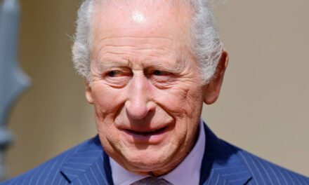 L&rsquo;étape importante de Sandringham du roi Charles pour la défunte mère à laquelle Andrew Mountbatten-Windsor ne participera pas