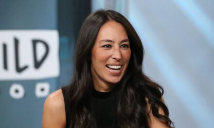 Le jardin de Joanna Gaines dans une ferme de 40 acres au Texas se poursuit pour toujours dans une nouvelle vidéo luxuriante avec son plus jeune fils Crew, 7 ans