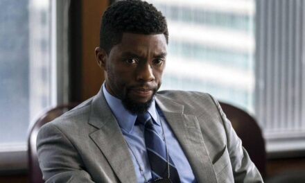 Le thriller « exceptionnellement bon » 21 Bridges avec le regretté Chadwick Boseman sera votre montre du soir