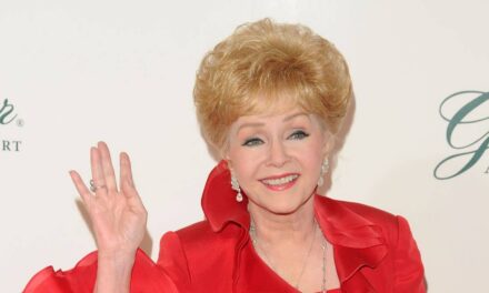 En souvenir de Debbie Reynolds – ses moments les plus emblématiques en photos