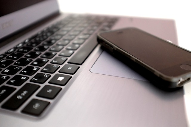 Comment les entreprises françaises choisissent leurs logiciels en 2025