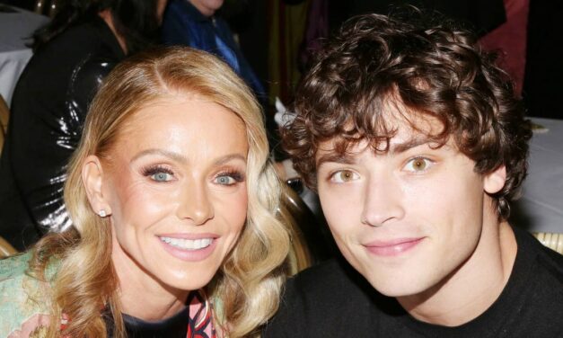Kelly Ripa révèle une friandise inhabituelle pour la fête des mères de la part de son fils Joaquin : « Tellement différente de nous »