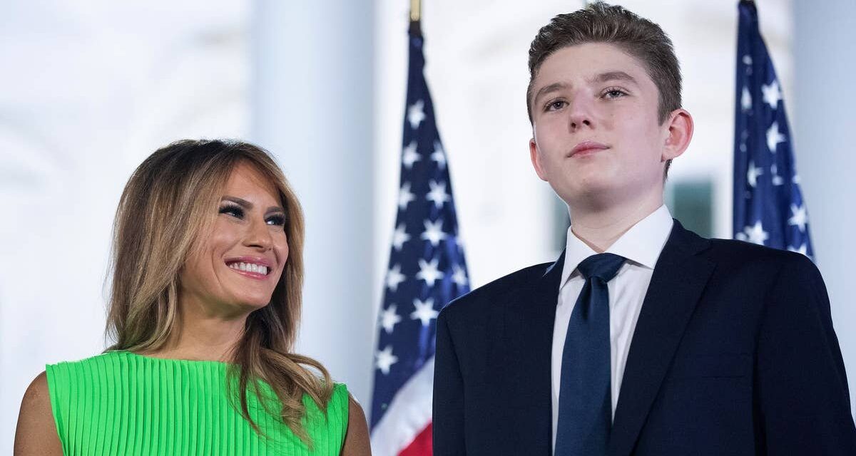 Melania Trump partage un rare aperçu de l&rsquo;enfance privée de son fils Barron à la Maison Blanche