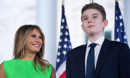 Melania Trump partage un rare aperçu de l&rsquo;enfance privée de son fils Barron à la Maison Blanche