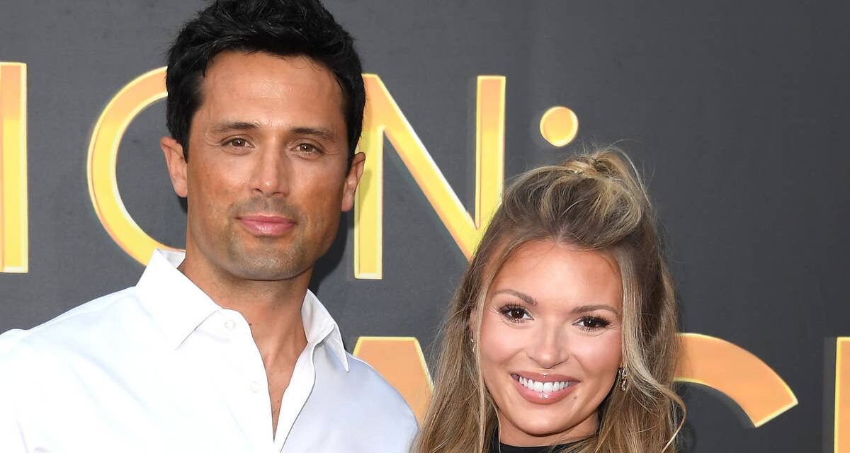 Rencontrez la célèbre épouse de Stephen Colletti de Laguna Beach alors que le couple accueille son premier enfant
