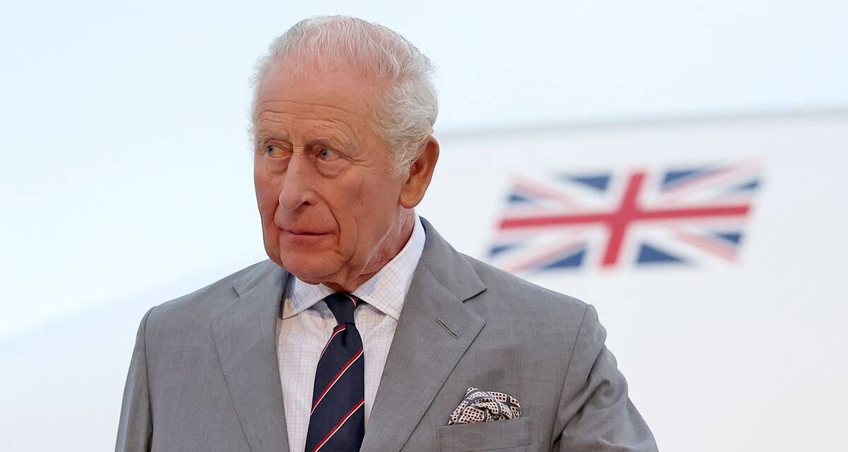 Le roi Charles dérape dans les sondages d&rsquo;opinion et 4 membres de la famille royale l&rsquo;ont battu