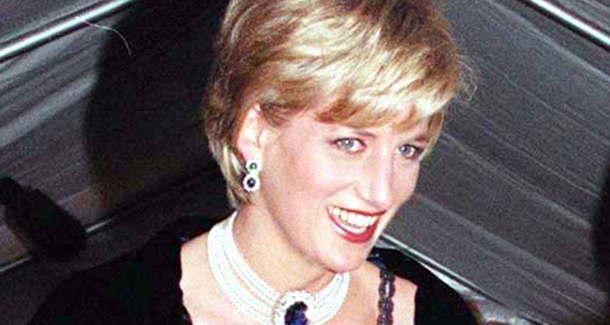 La vraie raison pour laquelle la princesse Diana a failli abandonner sa robe « sensuelle » du Met Gala