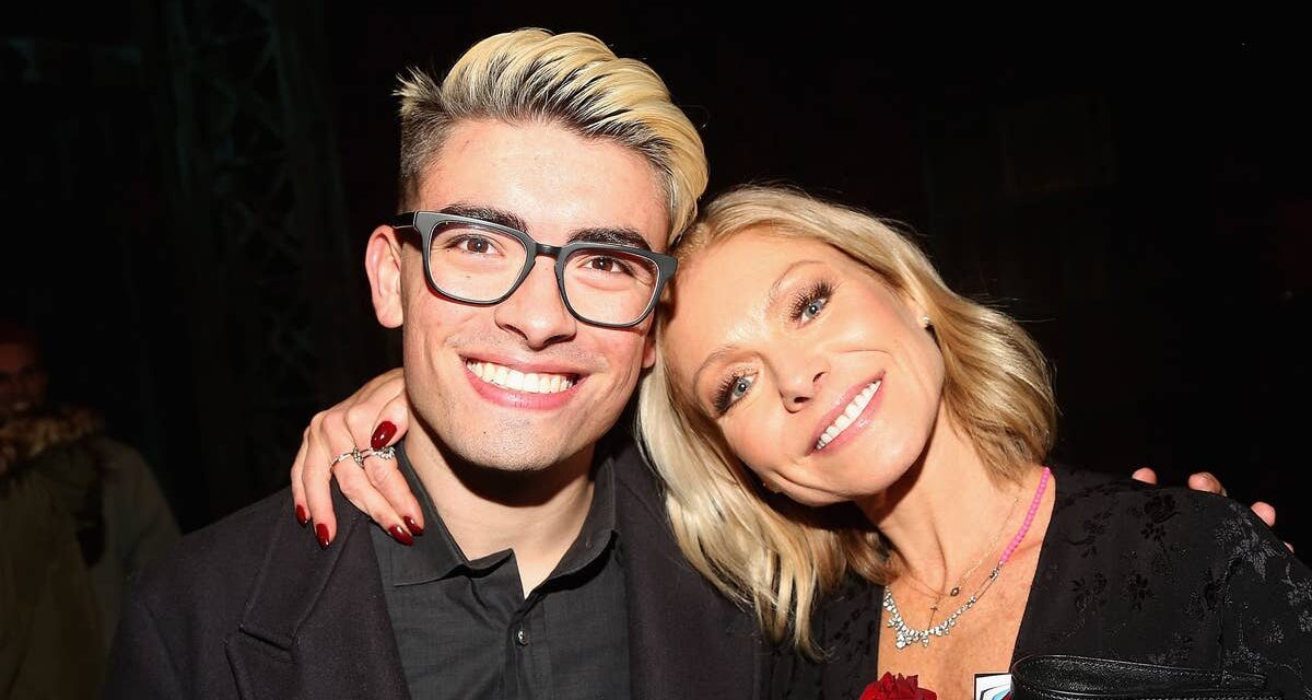 Le fils de Kelly Ripa, Michael Consuelos, fait une rare apparition après une tragédie familiale