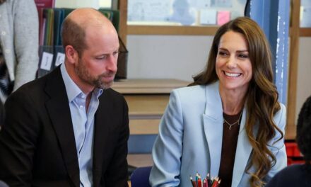 Le prince William et Kate Middleton présentent enfin un nouveau chiot à l&rsquo;occasion de leur 1er anniversaire