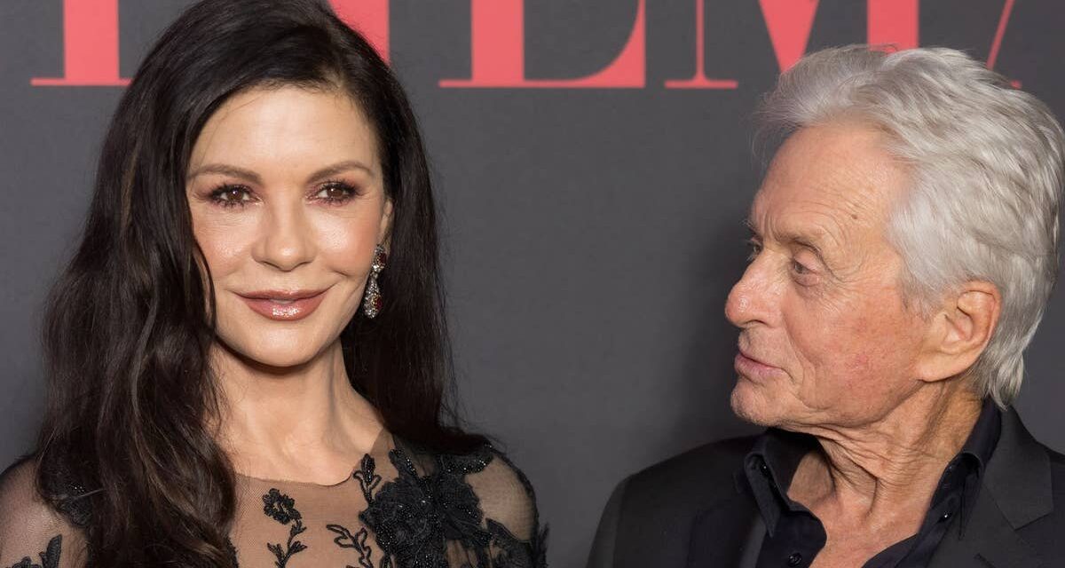 Catherine Zeta-Jones et Michael Douglas font un énorme changement dans leur vie à 4 000 milles de chez eux