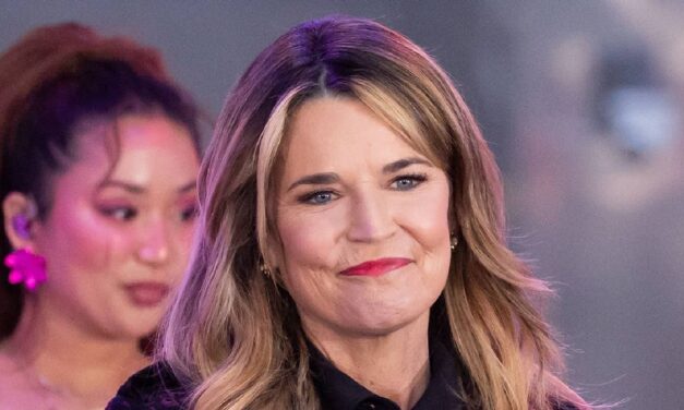 Les enfants de Savannah Guthrie se rassemblent autour d&rsquo;elle pour un hommage poignant à la fête des mères au milieu de la disparition de Nancy Guthrie