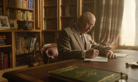 À l&rsquo;intérieur de l&rsquo;hommage surprise et sincère du roi à Sir David Attenborough