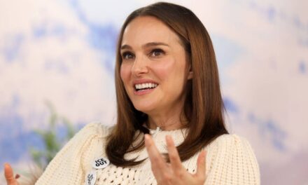 Natalie Portman, enceinte, partage un rare aperçu de la vie parisienne après le changement de dynamique familiale