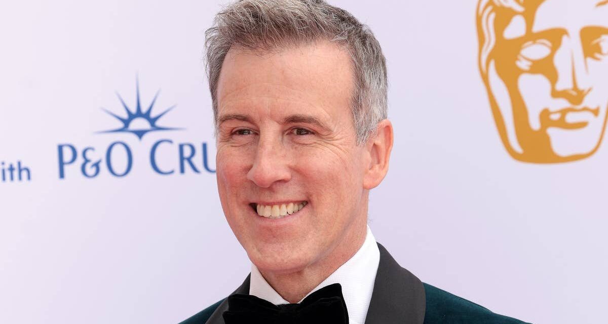 Les jumeaux d&rsquo;Anton Du Beke, 9 ans, se transforment en lui sur de nouvelles photos