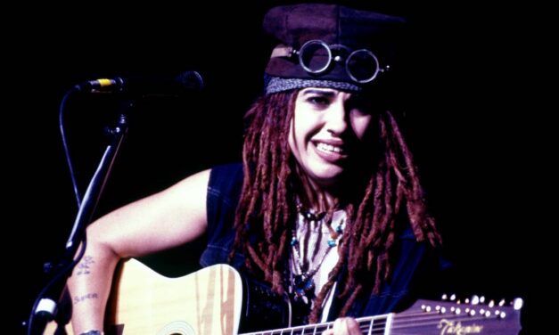 Linda Perry, chanteuse de 4 Non Blondes, 61 ans, n&rsquo;a pas vieilli d&rsquo;un jour