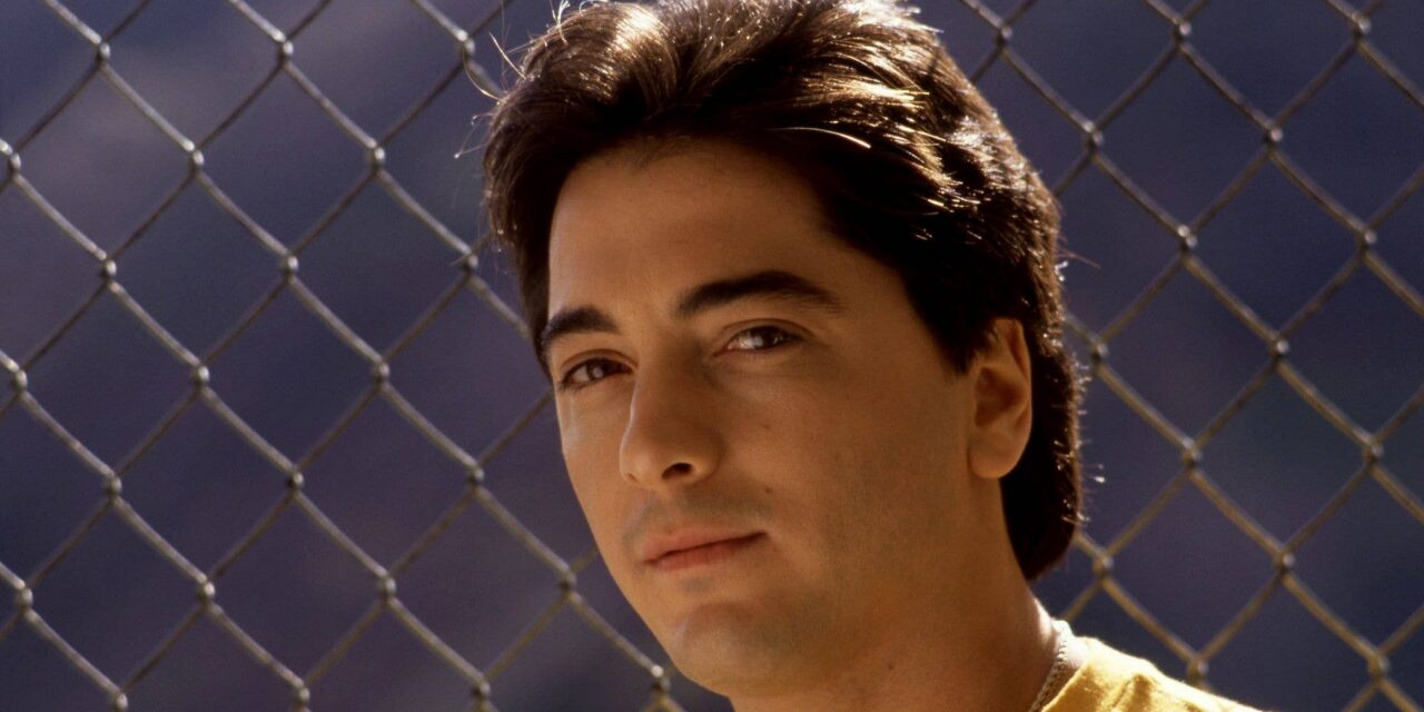 La superbe fille de 18 ans de la star de Happy Days, Scott Baio, est une star du golf en devenir – voir les photos de l&rsquo;adolescente super talentueuse