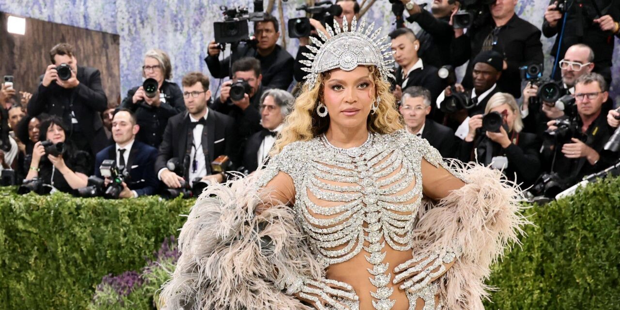 Regard de plus près sur les moments de mode les plus éblouissants du Met Gala 2026 et leur inspiration artistique