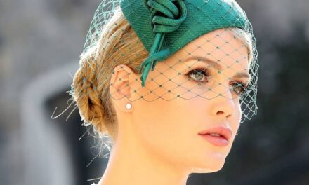 La nièce de la princesse Diana, Lady Kitty Spencer, vient de présenter la couleur estivale préférée de sa tante