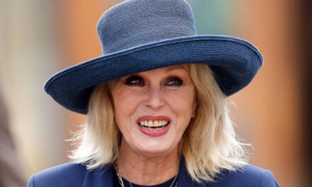 Joanna Lumley fête ses 80 ans – photos au fil des années, y compris ses superbes photos de mannequin à 20 ans
