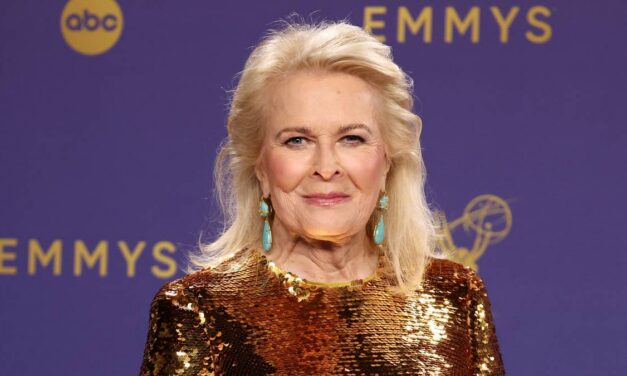 La transformation saisissante de la star de Sex and the City, Candice Bergen, à l&rsquo;occasion de son 80e anniversaire