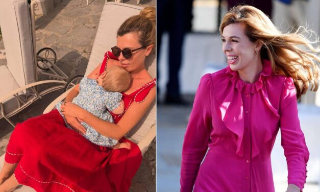 Carrie Johnson montre les cheveux roux de bébé Poppy sur une adorable photo