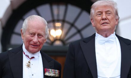Le roi Charles a-t-il contribué à rétablir les relations entre le Royaume-Uni et les États-Unis ? Votez à notre sondage