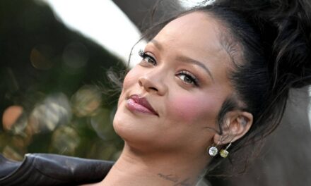 Rihanna, 38 ans, éblouit lors d&rsquo;une nouvelle séance photo sexy en sous-vêtements