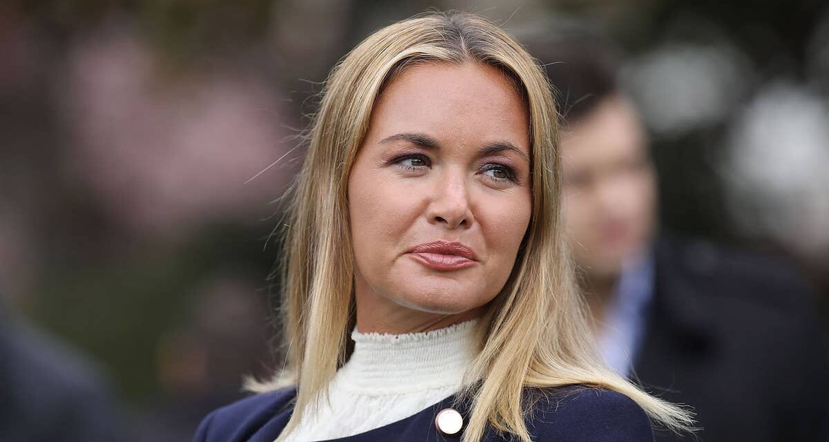Vanessa Trump refait surface pour l&rsquo;étape majeure de sa fille Kai au milieu des problèmes juridiques de Tiger Woods